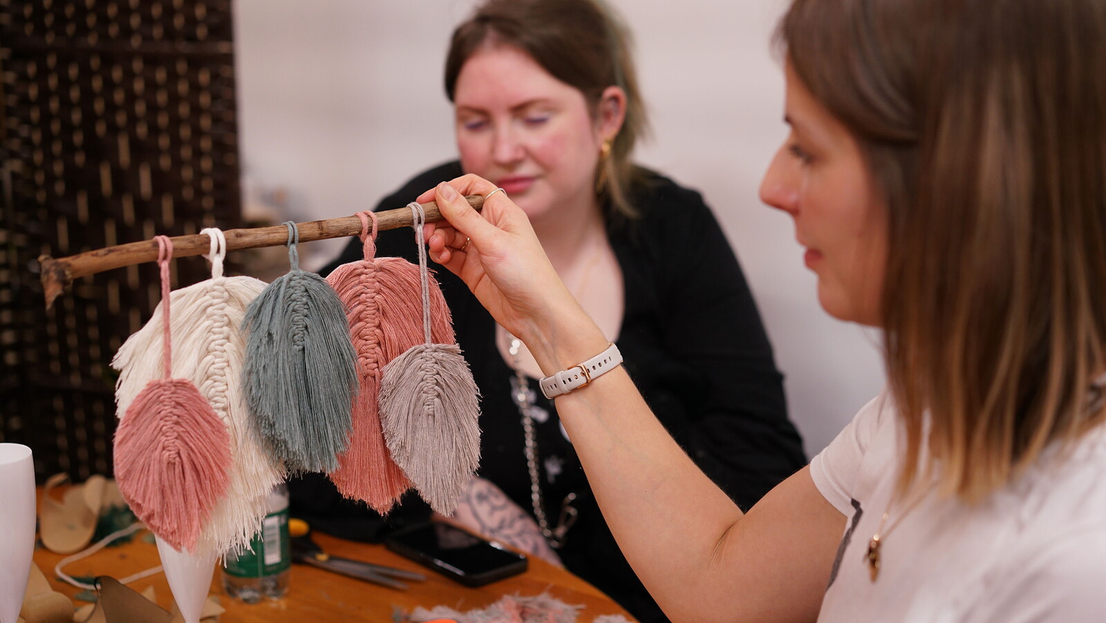 Macramé Leaf Wall Hanging Workshop at Prior Shop