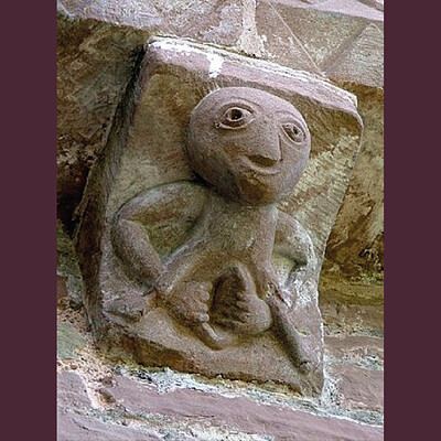 SHEELA-NA-GIG - Making of a clay figurine at L'Étoile Studio